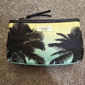 Victoria's Secret Tropical Palm Cosmetic Bag